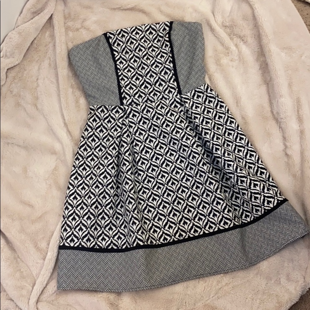 Black & White strapless dress